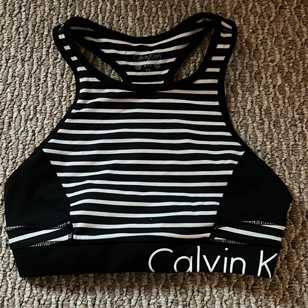 Calvin Klein High Neck Sports Bra